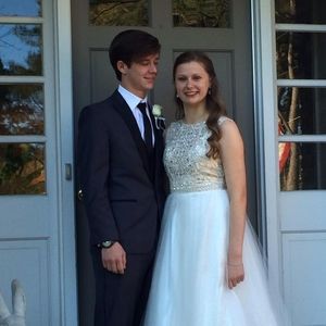 Meet your Posher, Drew